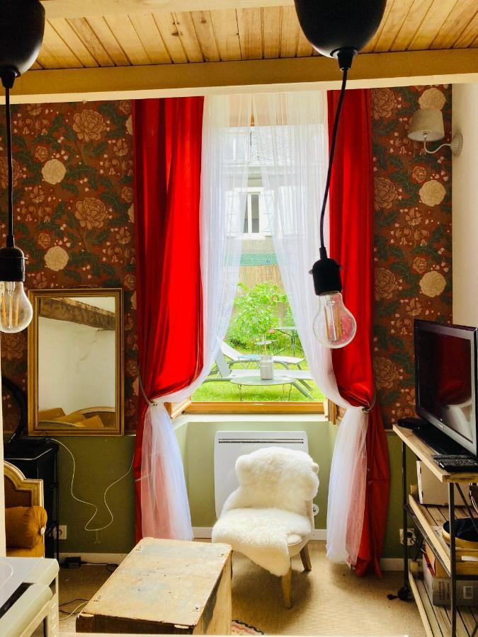 Appartement L'Hortense à Oloron-Sainte-Marie Extérieur photo